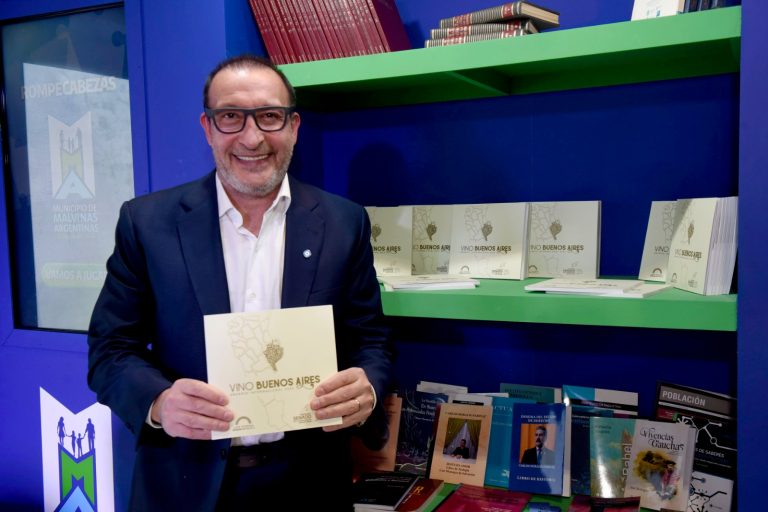 El libro Vino Buenos Aires de Vivona fue nominado a los premios Gourmand Awards 2023