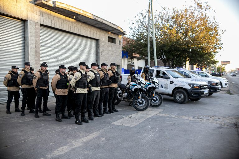 Operativos de saturación policial en Almirante Brown