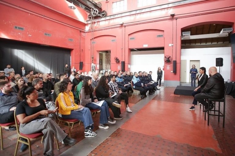 Presentan aplicación sobre seguridad en Quilmes