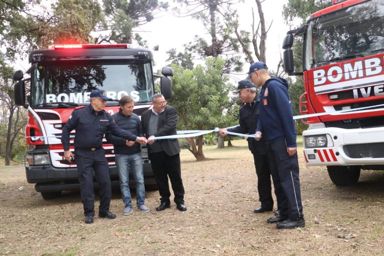 Jaime Méndez reconoció a los Bomberos Voluntarios de San Miguel
