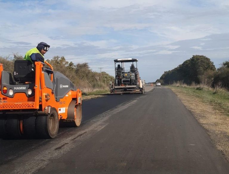 Trabajos de reparación en Ruta Provincial N° 54