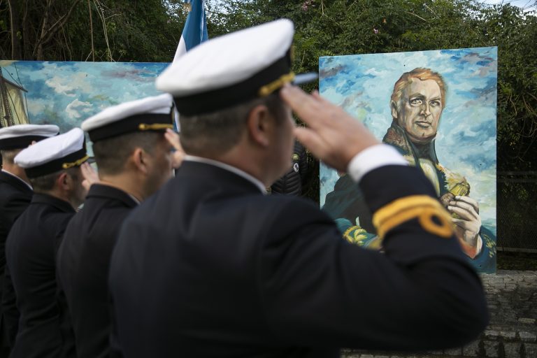 Homenaje al Almirante Brown en Adrogué