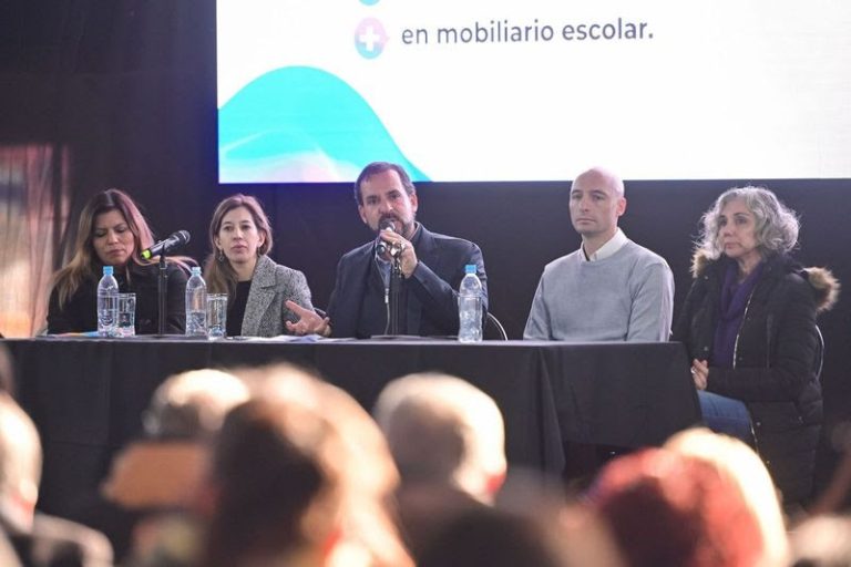 Sujarchuk lanzó un plan de inversión educativa por más de $6.700 millones