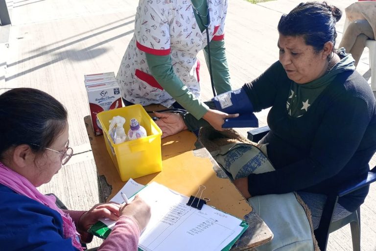 Operativo de control arterial en la sede del PROMEBA en Quilmes Oeste