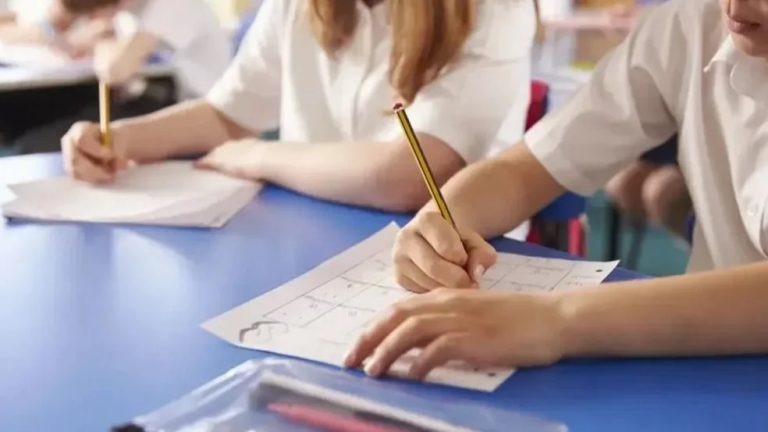 La secundaria bonaerense tendrá cambios con un sistema sin repetición de año