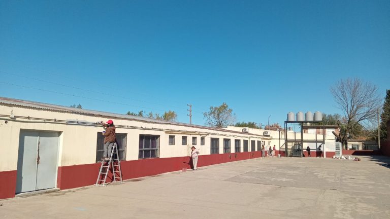 Puesta en valor de escuelas de Presidente Perón