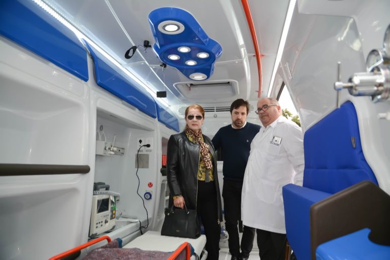 Suman ambulancia para el Hospital Cecilia Grierson