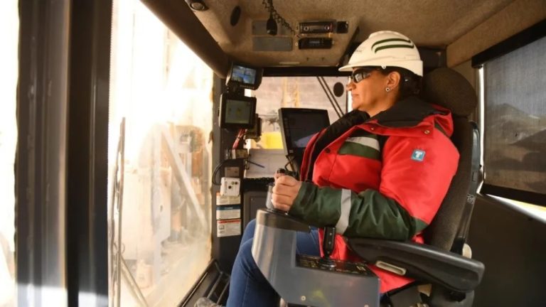 Las pymes industriales perdieron 11.000 empleos