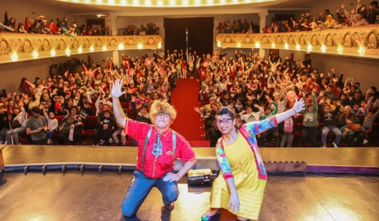 Más de 100 mil personas en espectáculos vacacionales