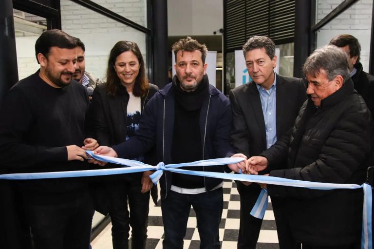 El Instituto de Previsión Social inauguró su sede en Avellaneda