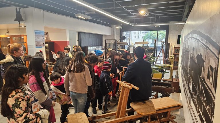 Chicos de Hudson visitaron Museo Nacional Ferroviario