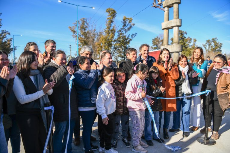 Inauguran anexo del Puente Roca