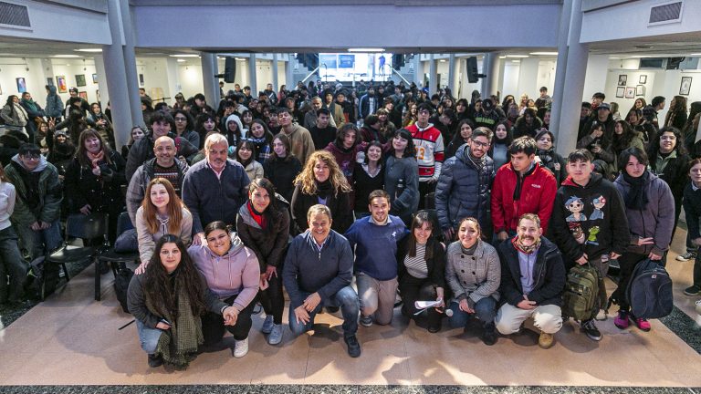Cascallares encabezó la apertura del Consejo Municipal de Centro de Estudiantes