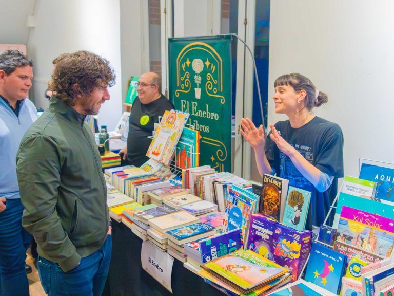 Andreotti inauguró la Feria del Libro Regional de San Fernando