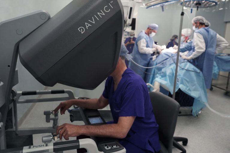 Llegó a la Argentina un equipo clave para mejorar el diagnóstico del cáncer de próstata