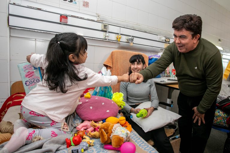 Espinoza: “Hoy más que nunca necesitamos llevar amor y solidaridad a nuestras niñas y niños”