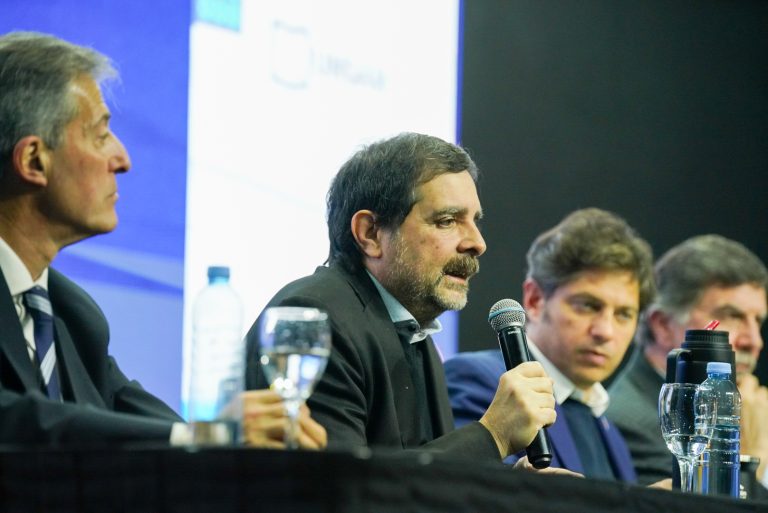 Moreira y Kicillof inauguraron el Primer Congreso de Educación de San Martín