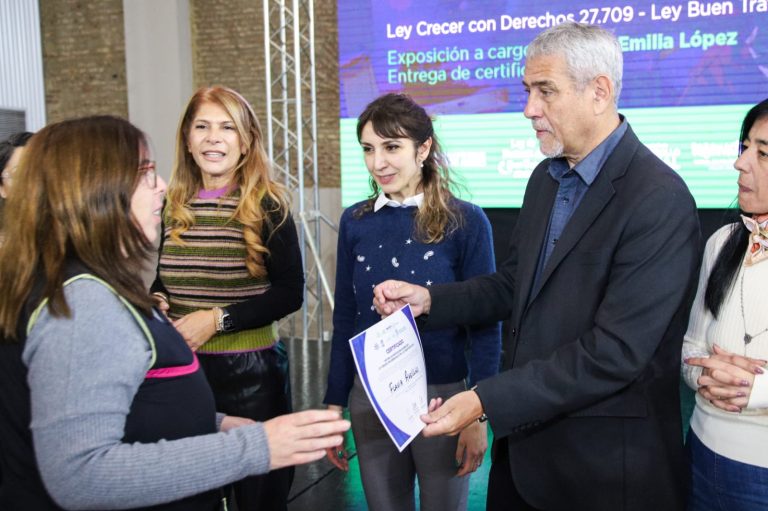 Finalizó la capacitación en la Ley de Buen Trato en Avellaneda