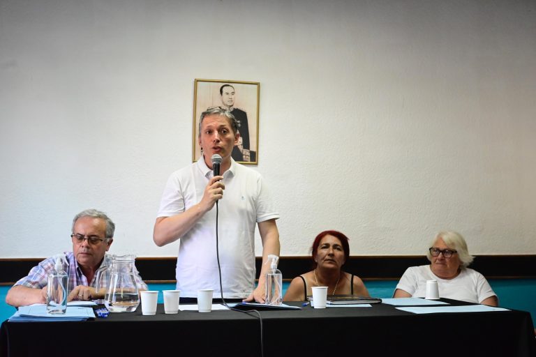 Gray le pidió al gobierno que regule el precio del gas envasado