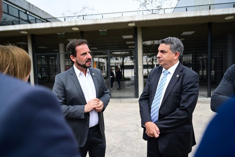 Sujarchuk elevó el rango de Educación para “potenciar uno de los pilares de la gestión”