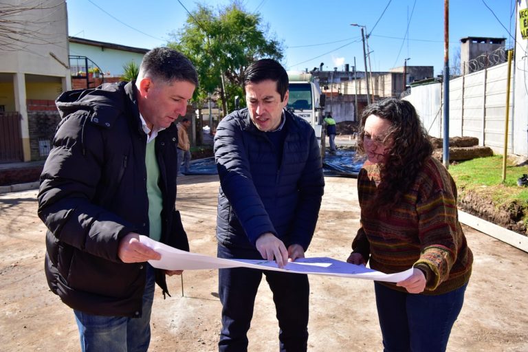 Nardini visitó una obra que se retomó con fondos municipales