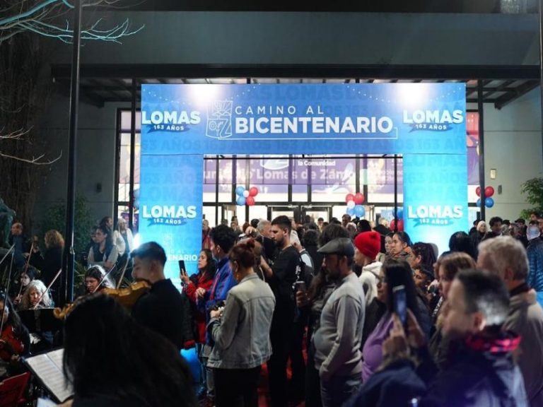 Festejos por aniversario de Lomas de Zamora