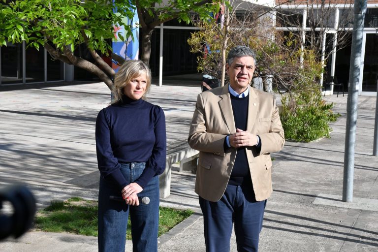 La Ciudad presentó un nuevo sistema de aprendizaje para las secundarias