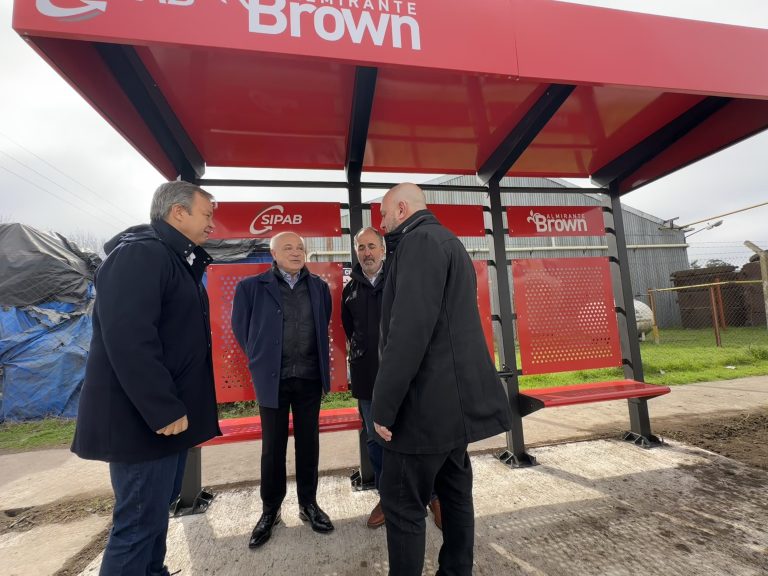 Cascallares supervisó el nuevo equipamiento del Parque Industrial