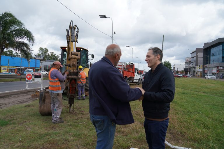 Gray recorrió las obras de repavimentación de la Avenida Mariano Castex