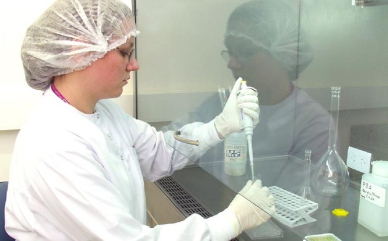 La Anmat aprobó un nuevo kit para diagnóstico de dengue