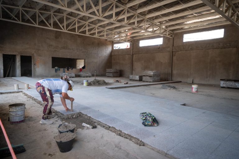 Avanza la construcción del nuevo edificio para la Escuela Secundaria N° 85 de Cuartel V