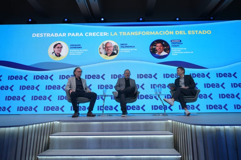 Valenzuela: “Hay que bajar impuestos aunque mis colegas intendentes se enojen”