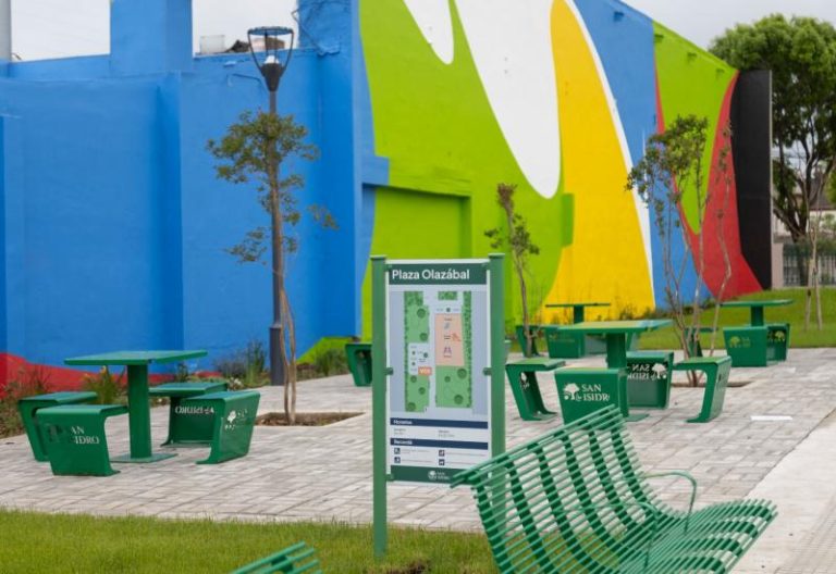 Se inauguró la Plaza Olazábal en Boulogne
