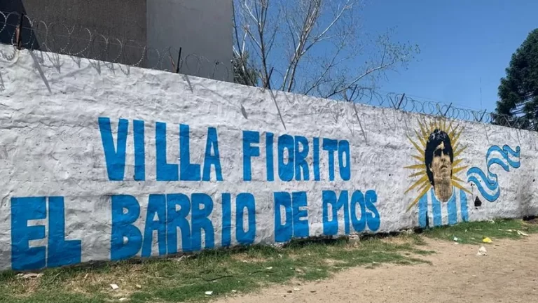 Lanzan Comunidad de D10S en Fiorito