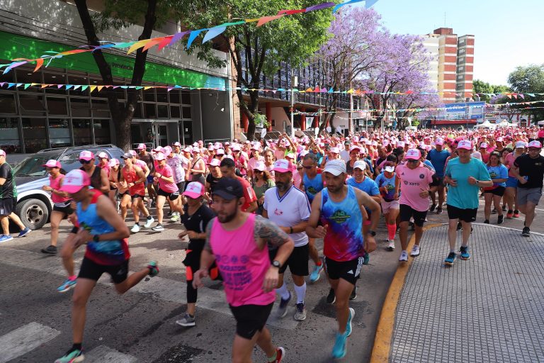 Correcaminata Rosa en Monte Grande