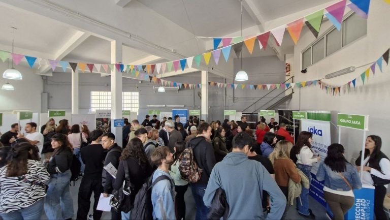 Nueva Expo Empleo en Munro con oportunidades laborales dentro del sector Tech