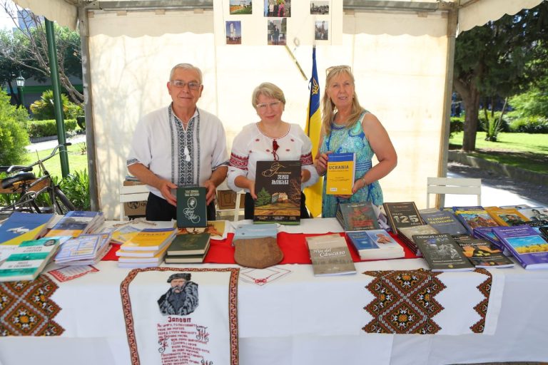 Se desarrolló una nueva Feria del Libro en Esteban Echeverría