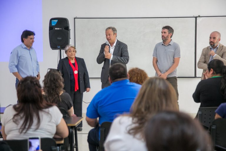 Almirante Brown lanzó una diplomatura para potenciar la formación profesional de enfermería