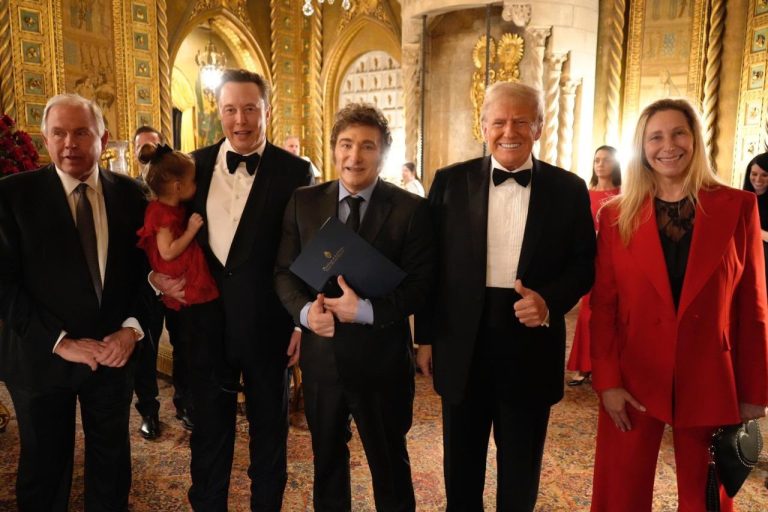 Tras el encuentro entre Milei y Trump aseguran que “son dos amigos con gran afinidad”
