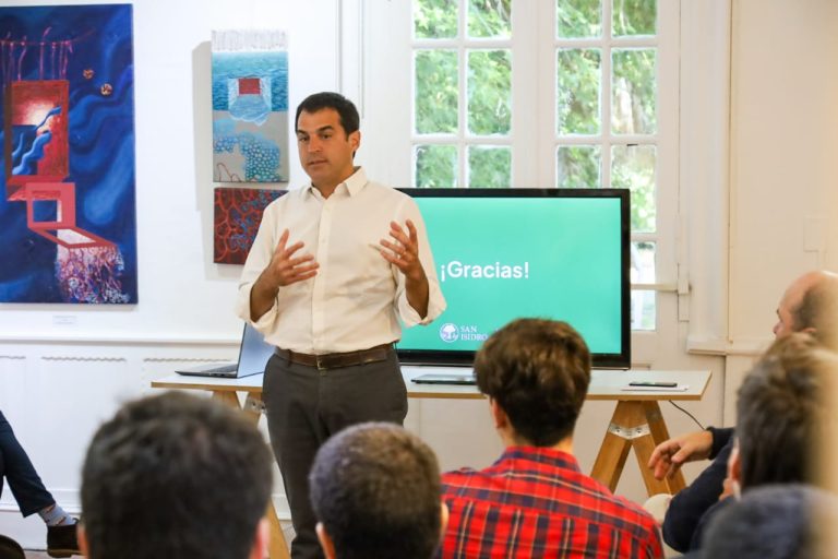 San Isidro crea un inventario digital de más de 170 bases de datos