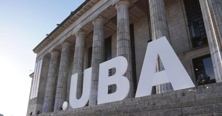 En qué consiste la reforma para cobrarle a extranjeros el uso de hospitales y universidades