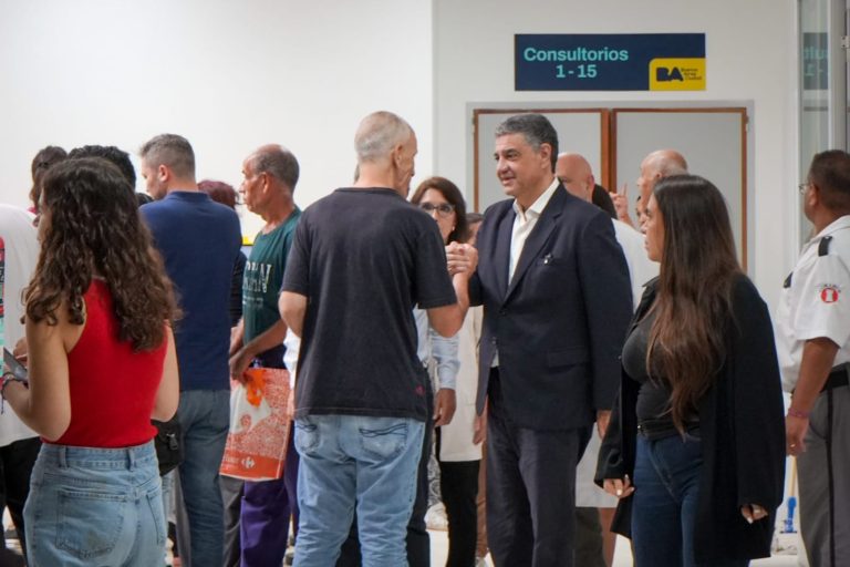 Jorge Macri inauguró los consultorios externos del Hospital Piñero