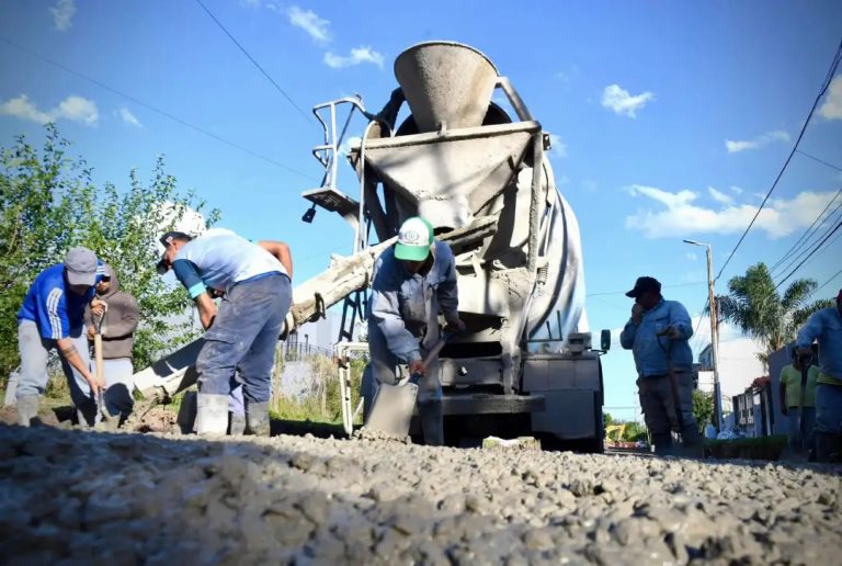Nardini supervisó las obras de pavimentación en Ing. Adolfo Sordeaux