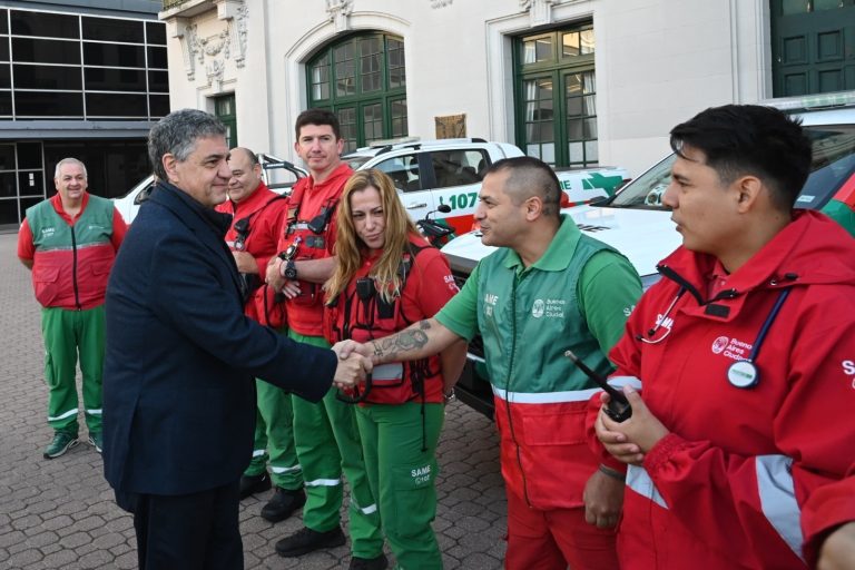 Macri inauguró una base del SAME en La Rural para reforzar la atención en Palermo