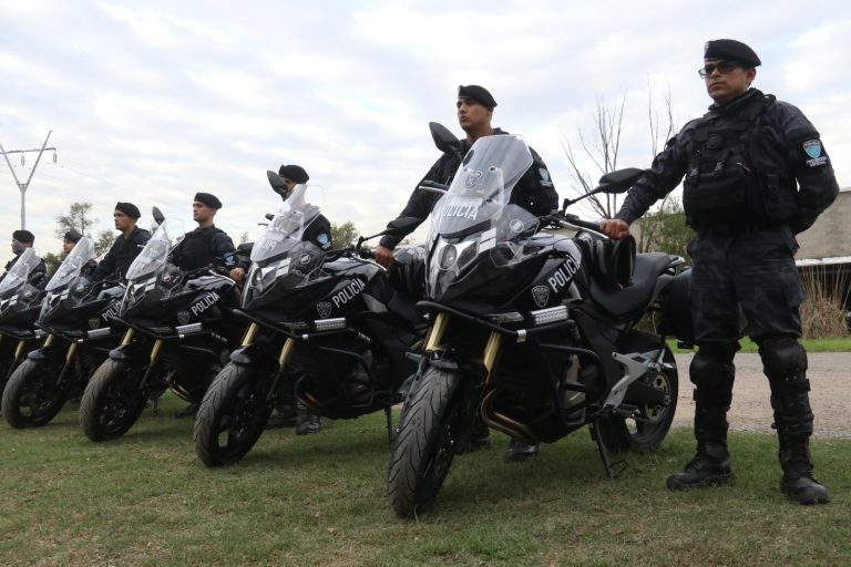 San Miguel presentó nuevas patrullas y motos de alta cilindrada para la Policía Municipal