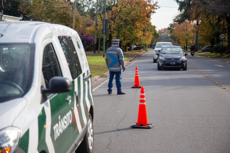 Se refuerza la fiscalización de velocidad con operativos de tránsito en avenidas