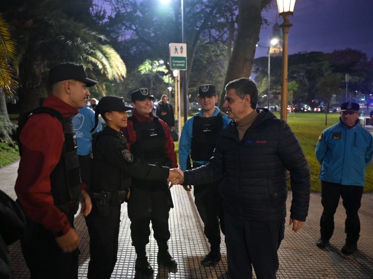 Cómo son los nuevos chalecos antibalas de la Policía de la Ciudad