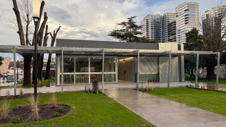 Vicente López inauguró las nuevas instalaciones del polideportivo modelo para adultos mayores