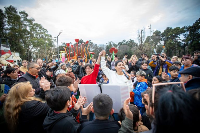 Se inauguró el renovado Parque del Museo Histórico del Transporte en Quilmes  