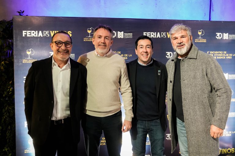 Malvinas Argentinas recibió el 8° Encuentro de Productores Vitivinícolas